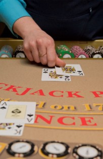 Gallery Image 2  for How to Play Blackjack For Beginners page
